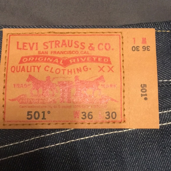 Levi 501 Denim - Picture 3 of 4